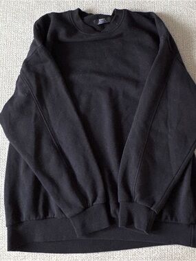 Bershka Black Ribbed Crewneck Sweatshirt